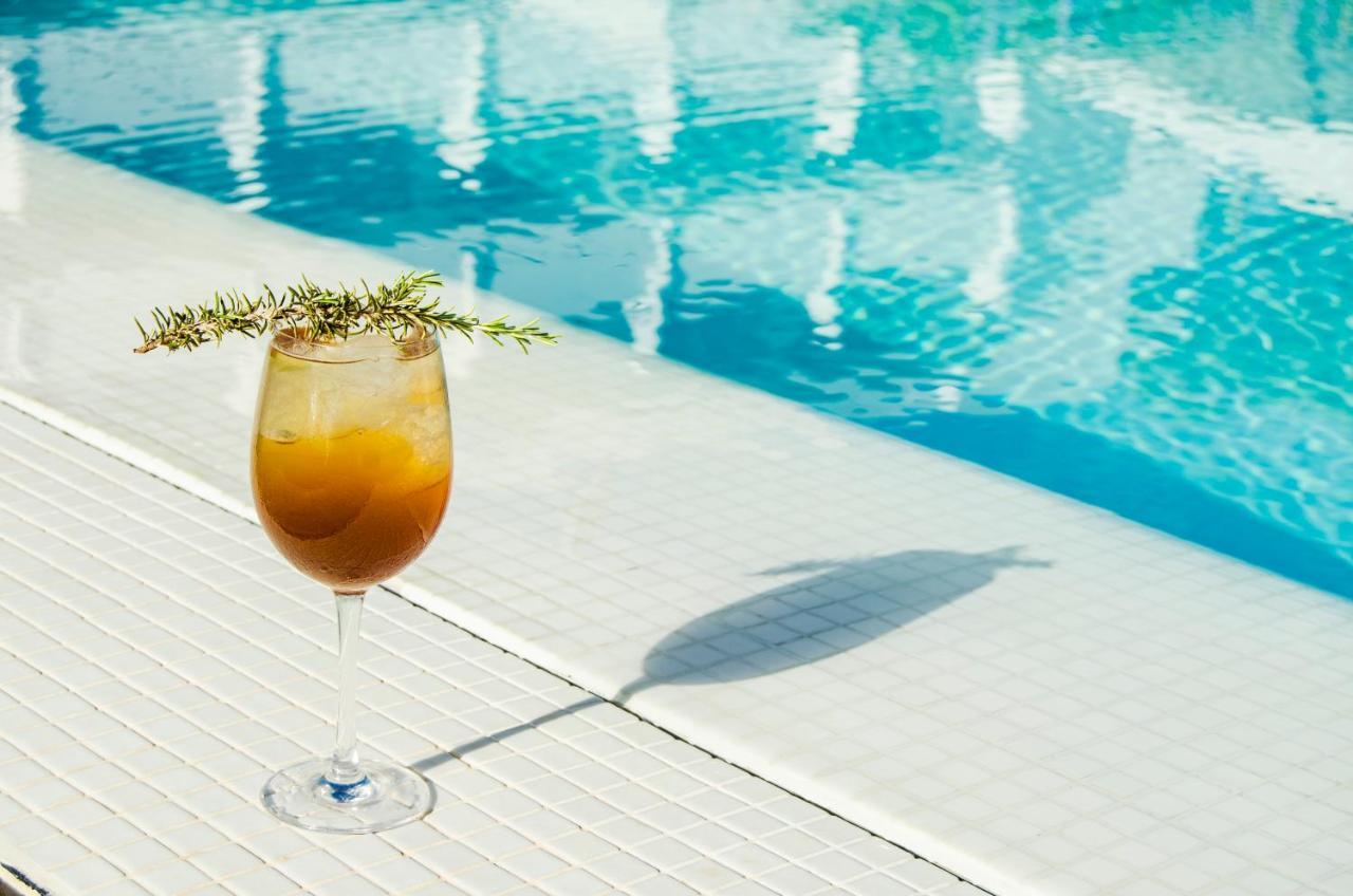 Hotel Anfora Ibiza Es Canar  Exterior photo