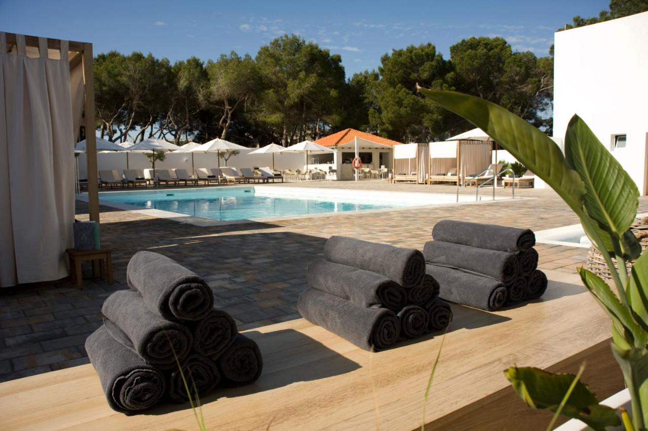 Hotel Anfora Ibiza Es Canar  Exterior photo